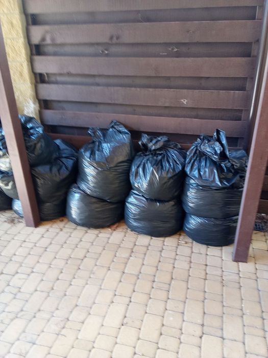 Вивіз сміття будівельного, побутового, хламу.