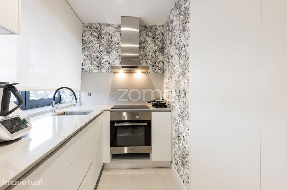 Apartamento T1 Duplex na Avenida da Liberdade, Braga