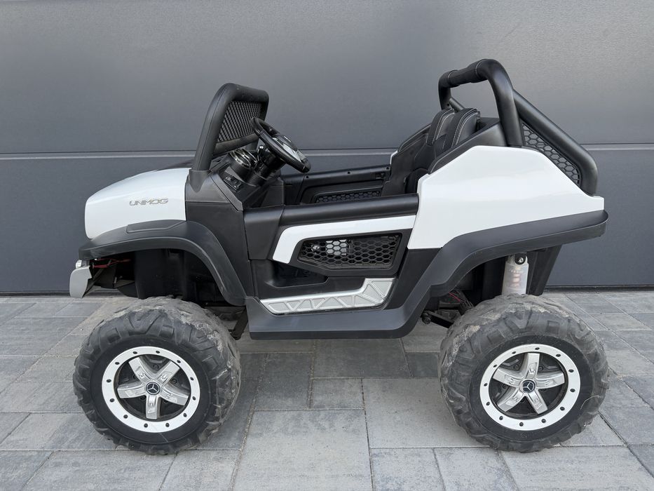 Auto Na Akumulator dla dziecka Mercedes Unimog Biały