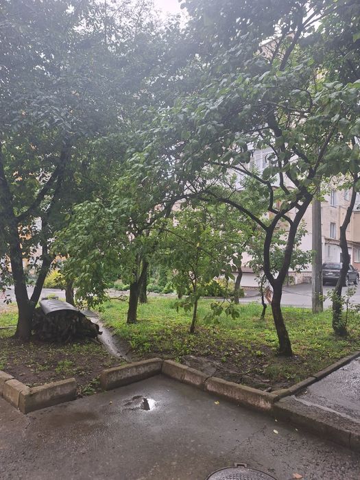 Продам 2кв Виставка 3/5 Перемога 38200₴Термінова