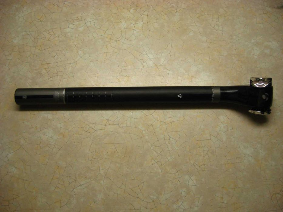 Wspornik siodła sztyca Bontrager karbon XXX 27,2 mm lub 31,6 mm 400 mm