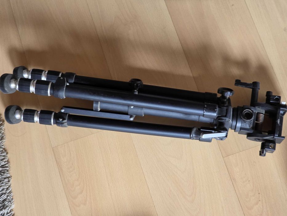 Camera Panasonic Profissional P2HD com mala, tripé, baterias e cartões