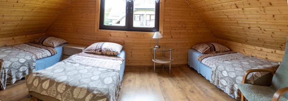 Domek w Chmielnie nad samym jeziorem