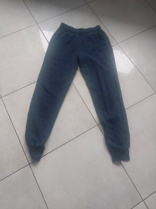 Spodnie dresowe męskie.  Rozmiar S. Polecam