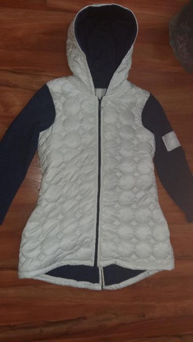 Kurtka dziewczęca w roz. 158 i czapka