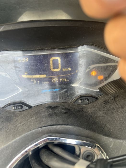 Vendo pcx 2021 com 138mil km rodados