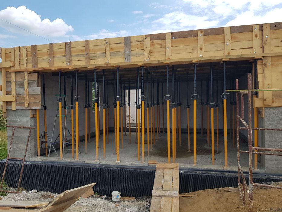 Szalunki stropowe stemple tanio wynajem