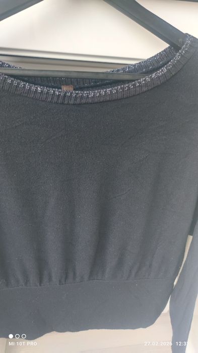 Swetrek nowy bez metki