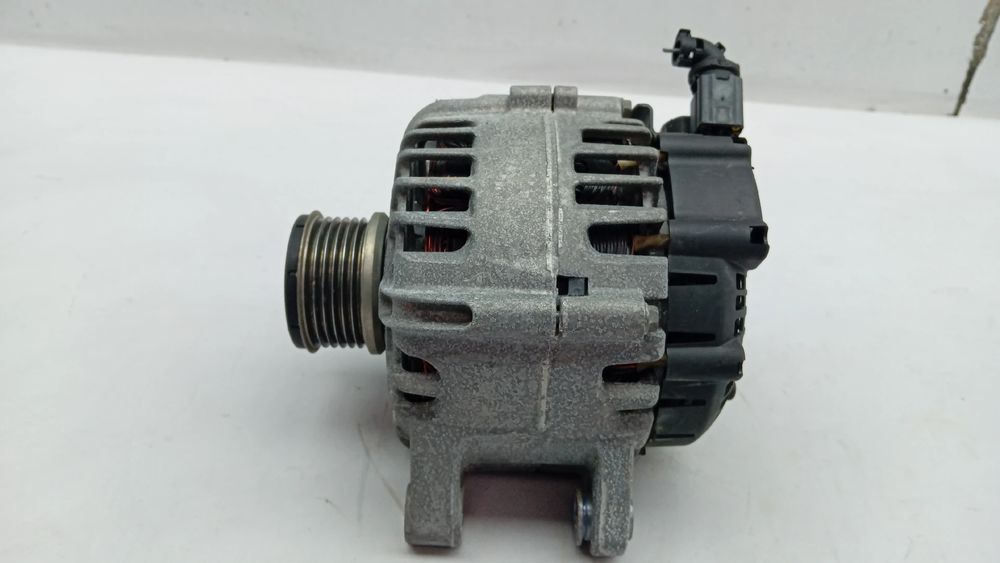 Alternador PEUGEOT 3008 II (M_)