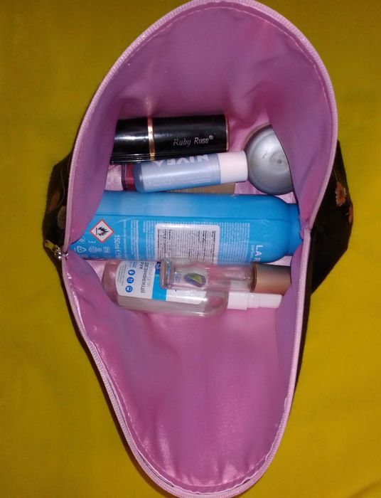 Красивая косметичка