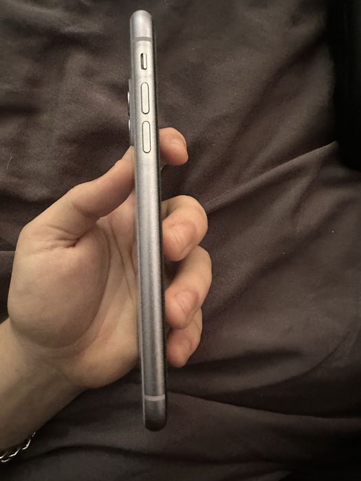 Iphone 11 64GB.