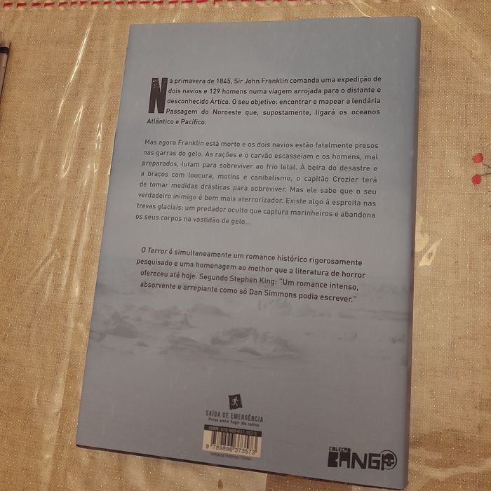 Livro "O Terror volume 2"