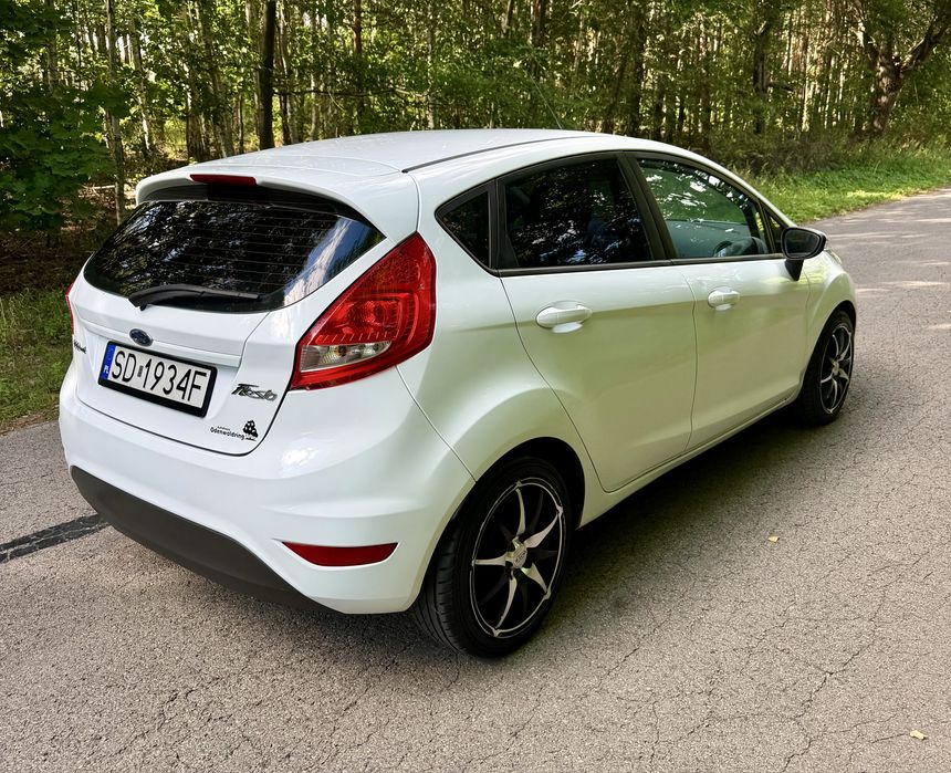 Ford Fiesta Mk7 1.6 diesel 2009r stan bardzo dobry możliwy transport