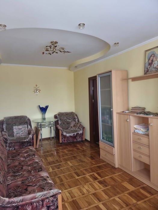 Продаж 2 кім квартири( продаж під державні програми)