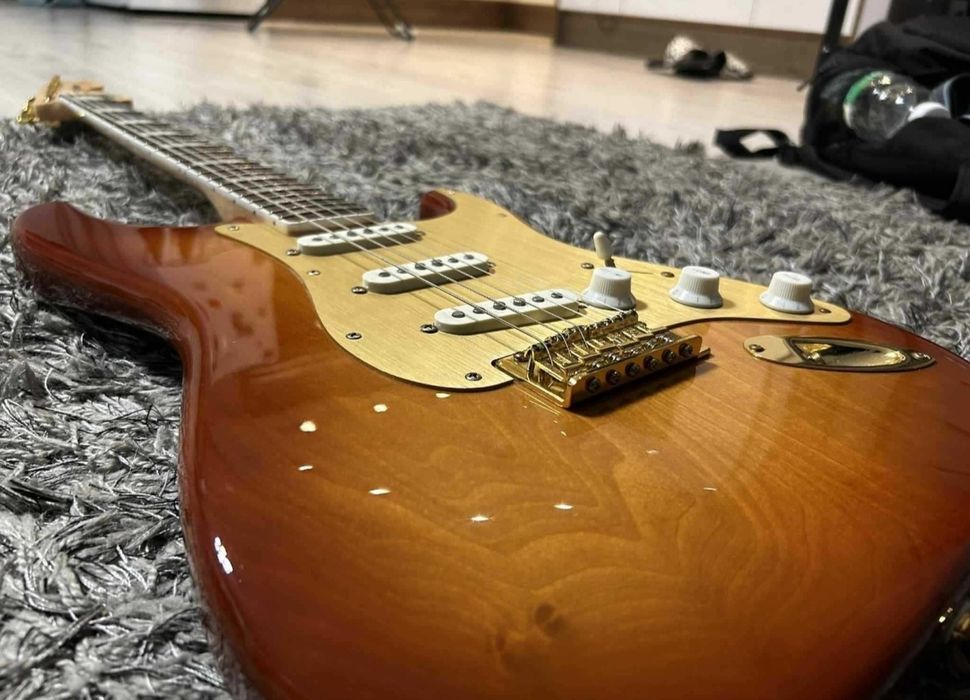 Fender Squier 40th Anniversary Limitowana Edycja