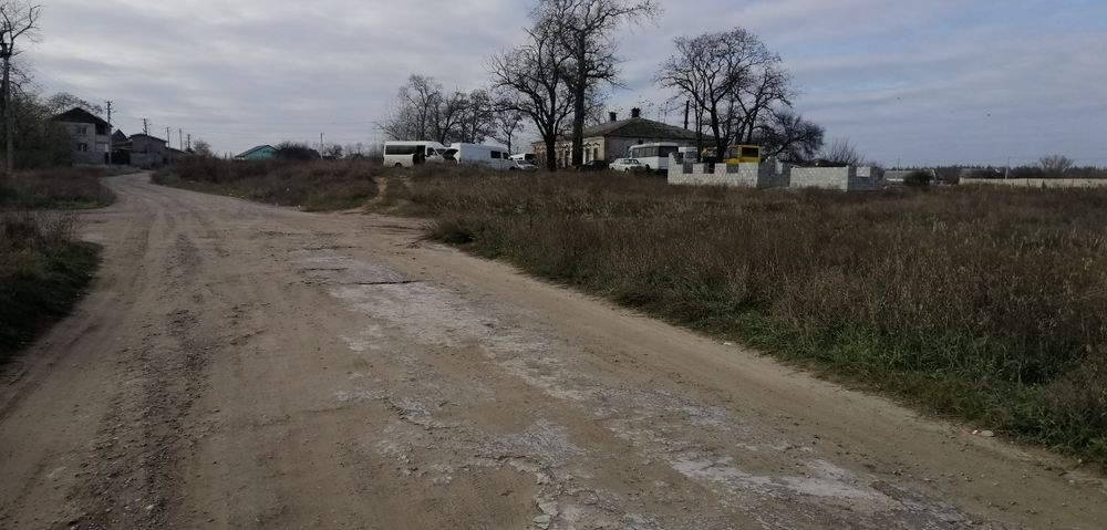Продам Участок в Куриловке  30 сот.Камянское 2.5 км