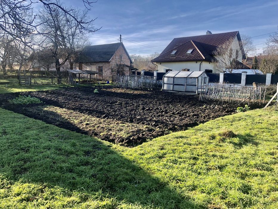 Продається земельна ділянка