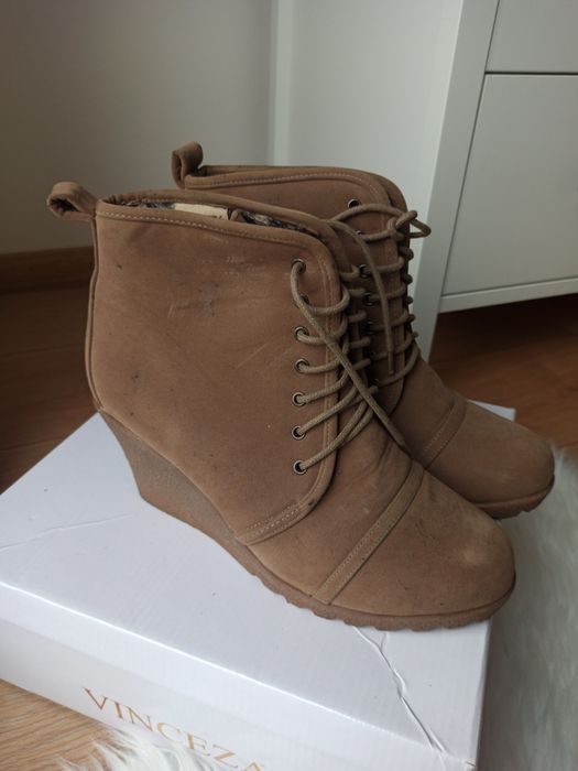 Brązowe botki na koturnie lekko ocieplane wiosna jesień rozm 40 Casual