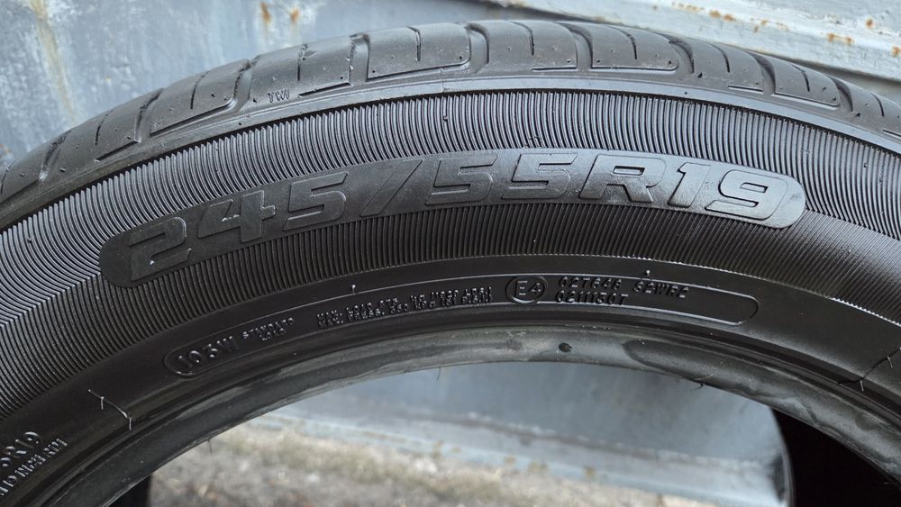 Продам летнюю резину 245/55 R19