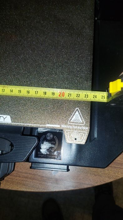 Impressora 3d creality ender 3 S1 pro.