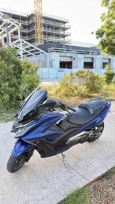 Kymco AK 550