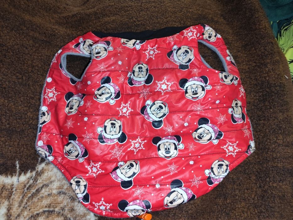 Одяг для собак курточка жилетка  новий рік куртка комбінезон