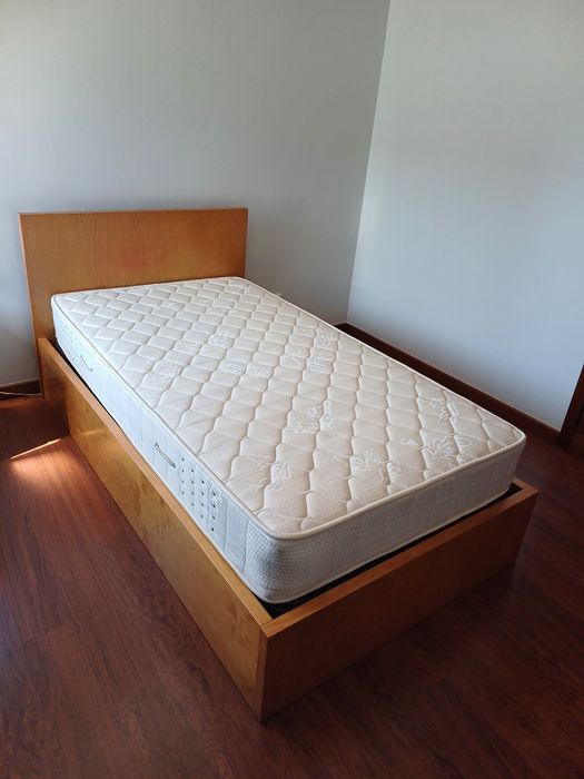 Cama de solteiro