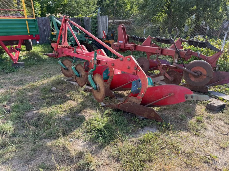 Плуг Kverneland 3-х корпусний 35 40 Квернеланд 14 16 cali Lemken opal 090 90