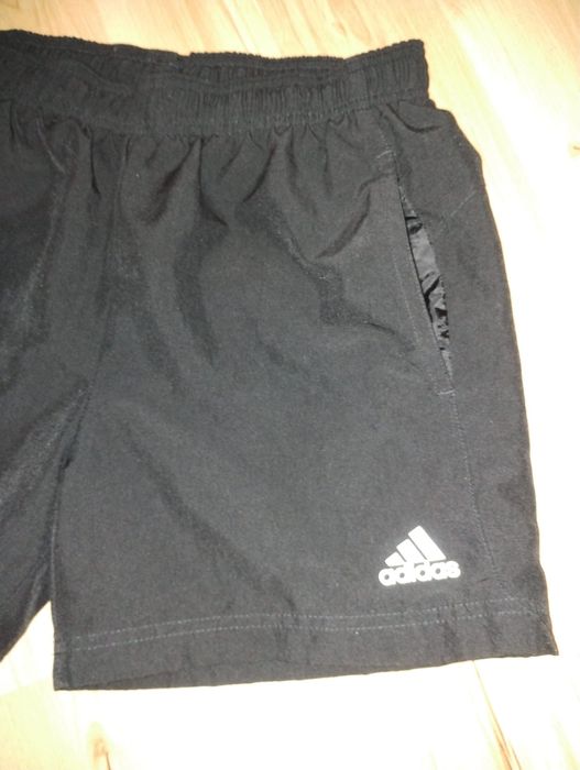 Calçoes Adidas tamanho S