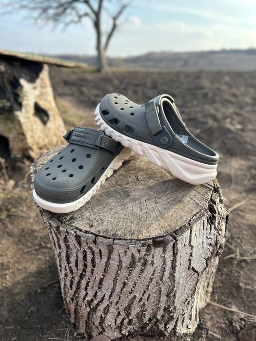 Оригинал Crocs Duet Max II Clog Grey мужские кроксы серые черные беж