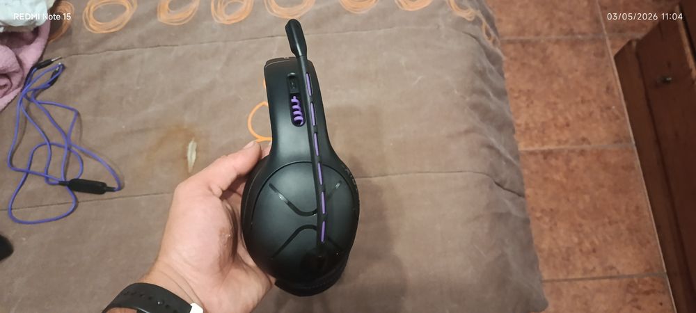Estou a vender estes fones na ps4 né bom estado porque ja não estou a usá-los