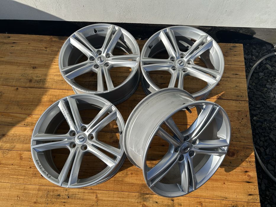 (F3) ALUFELGI 18” 5x108 VOLVO 8J ET 42 (S60, V60, S90, V90, XC60, XC40) oryginał
