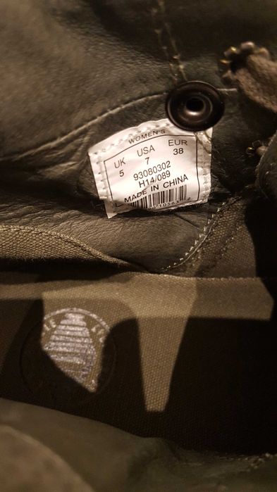 Palladium em pele verde tropa, novas