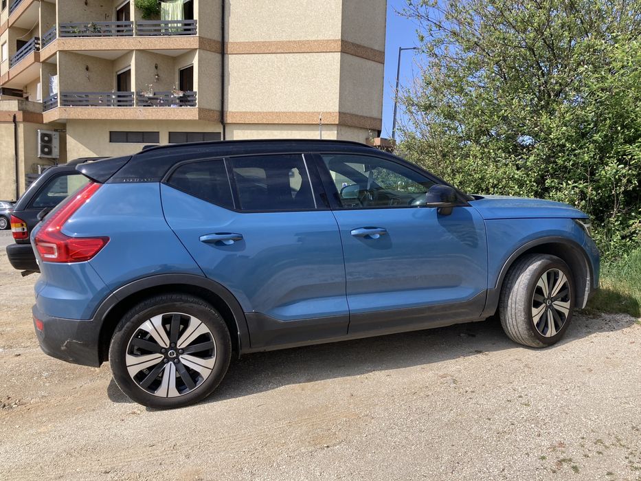 VOLVO EX40 Electric