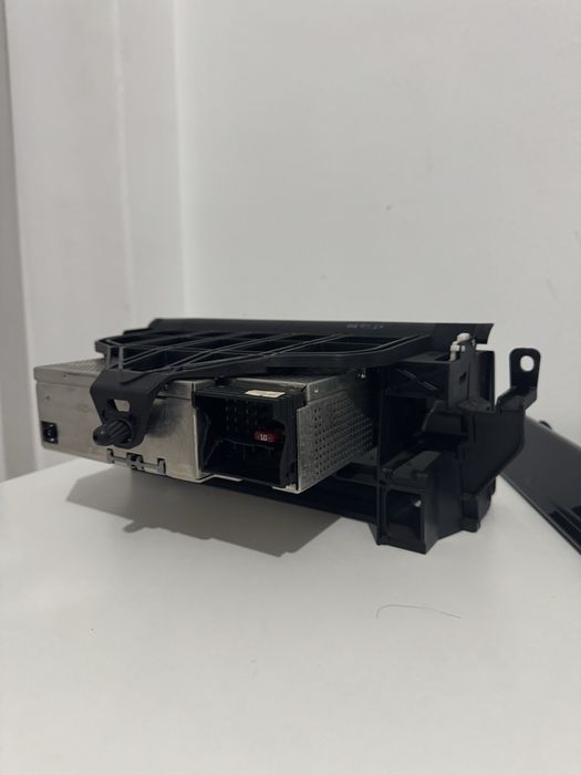 Rádio Original BMW E39 Business – 520d Touring (2001)
