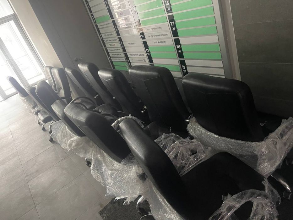 ЛИКВИДАЦИЯ склада стулья кресла компьютерные стільці крісла