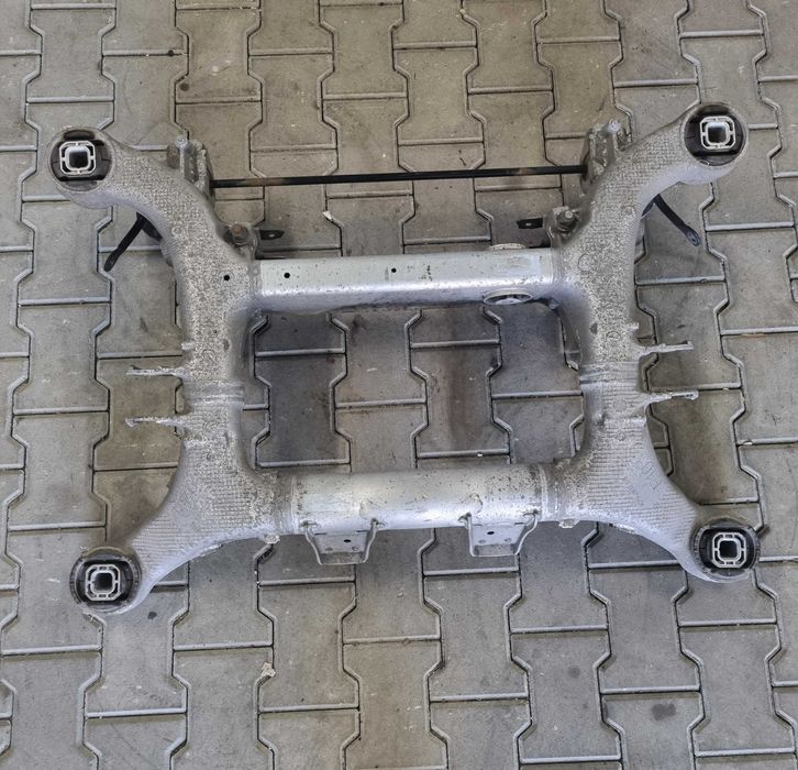 Sanki wózek kołyska stabilizator tył bmw f10 f11