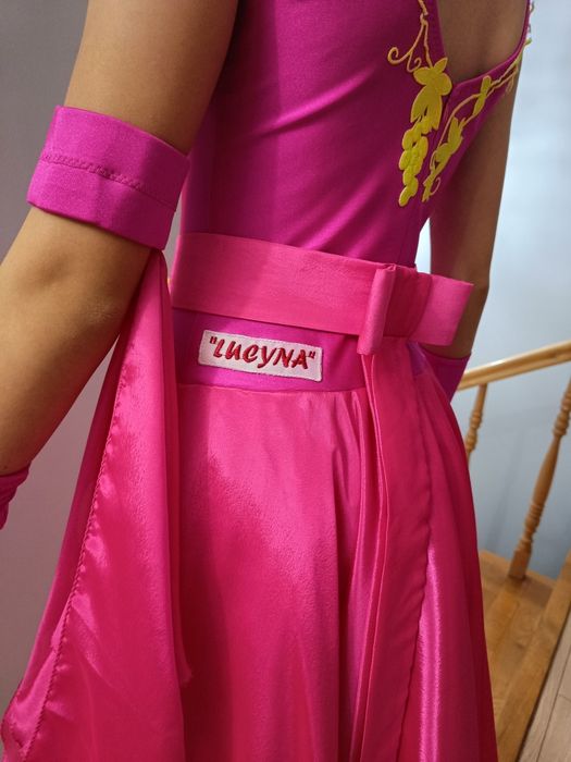 Suknia sukienka do standardu