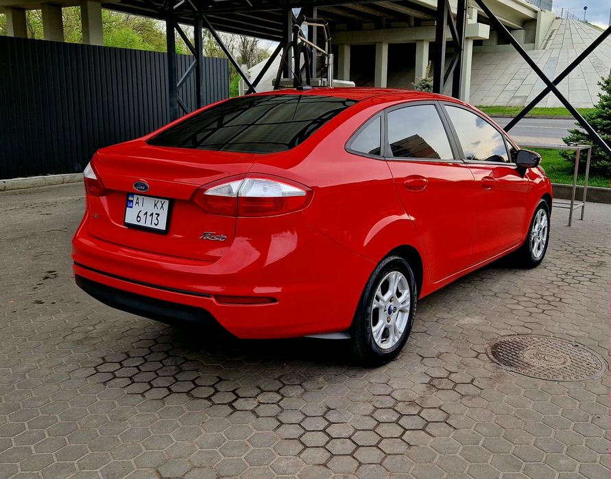Двигун 1.6 бензин. Автомат