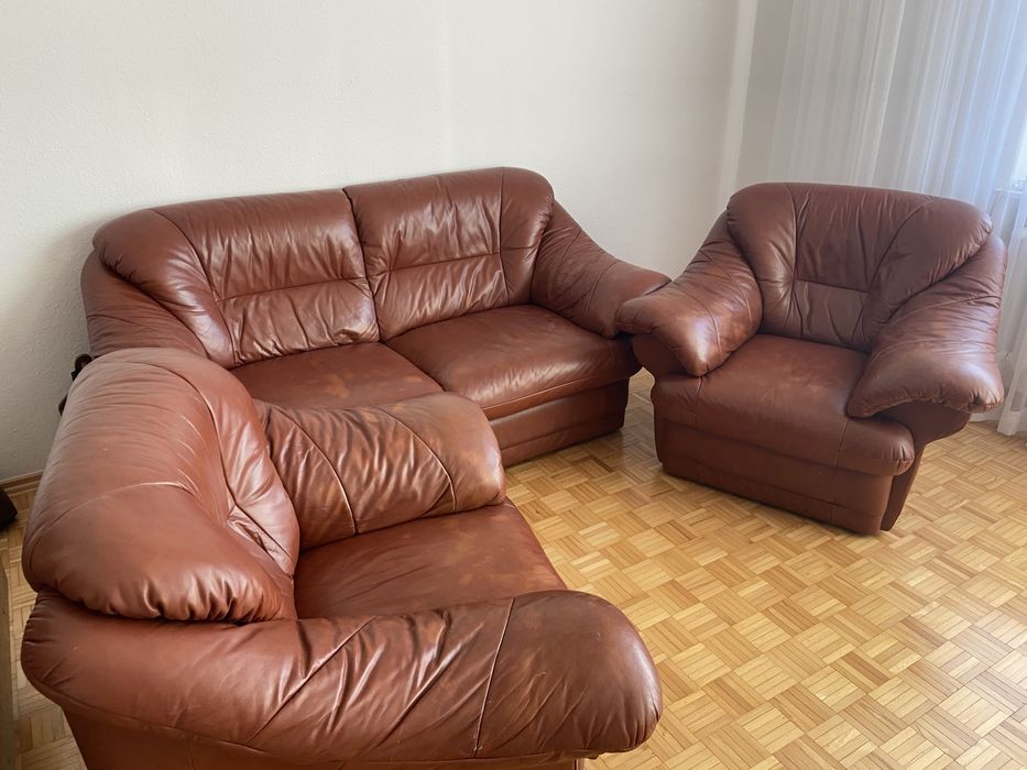 Komplet skórzanych mebli