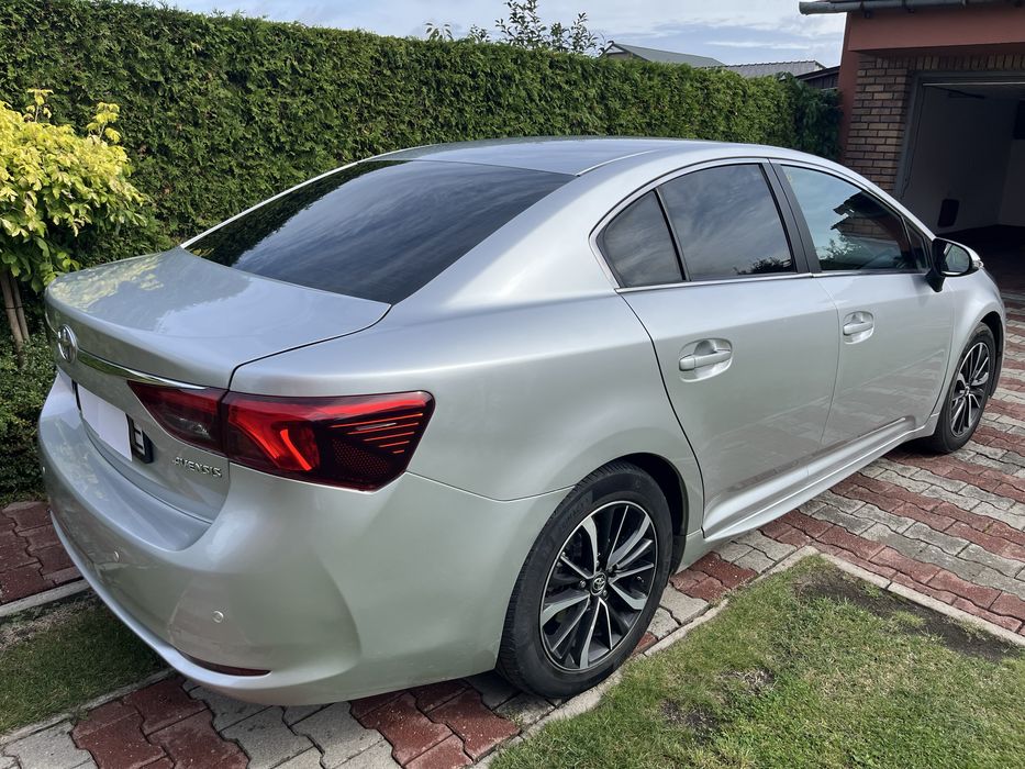Toyota Avensis 2017 2.0 benzyna gaz automat