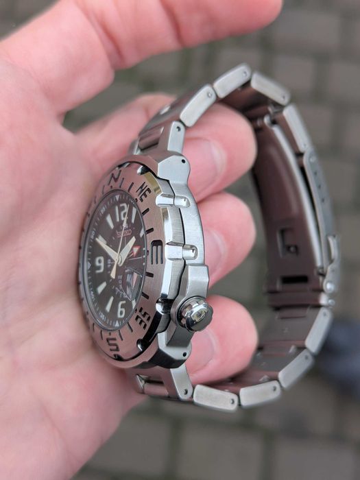 Seiko Landtrek SBCJ009 GMT Prospex Titanium