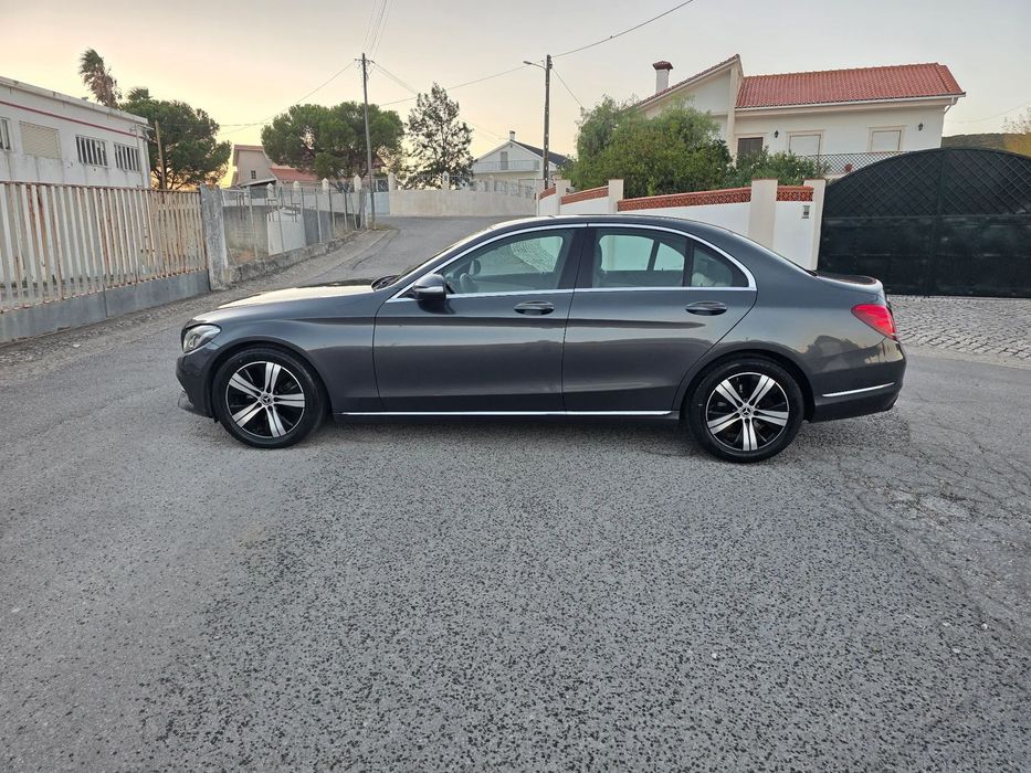 Mercedes-Benz C 220 d Avantgarde Aut. foto 2