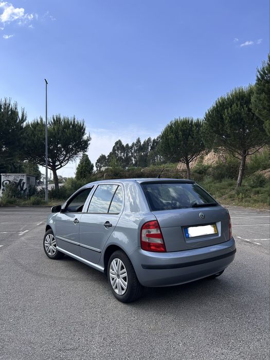 Skoda Fabia 1.2 Gasolina — 93.000km