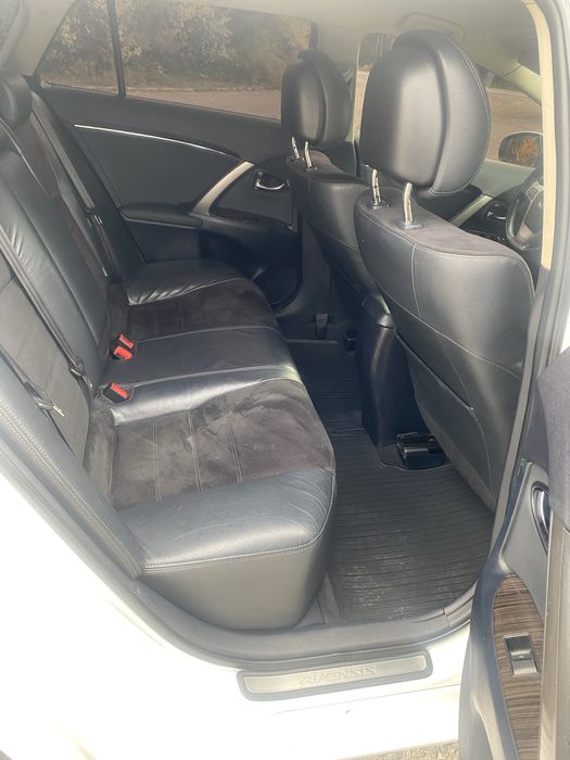 Toyota avensis t27 D4D