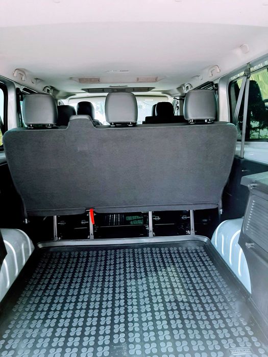 Wynajem Długoterminowy Bus 9 osobowy