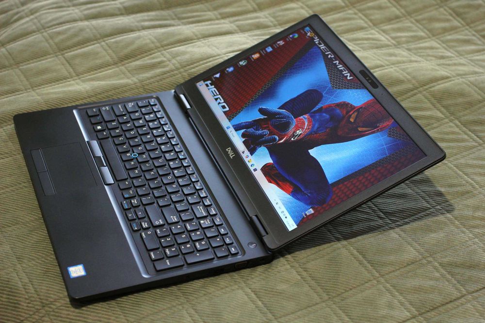 Dell 5591/2020/i5-8400H/Видео2GB/16GB/SSD256/АКБ 5ч/15.6 ips FHD СЕНСОР!