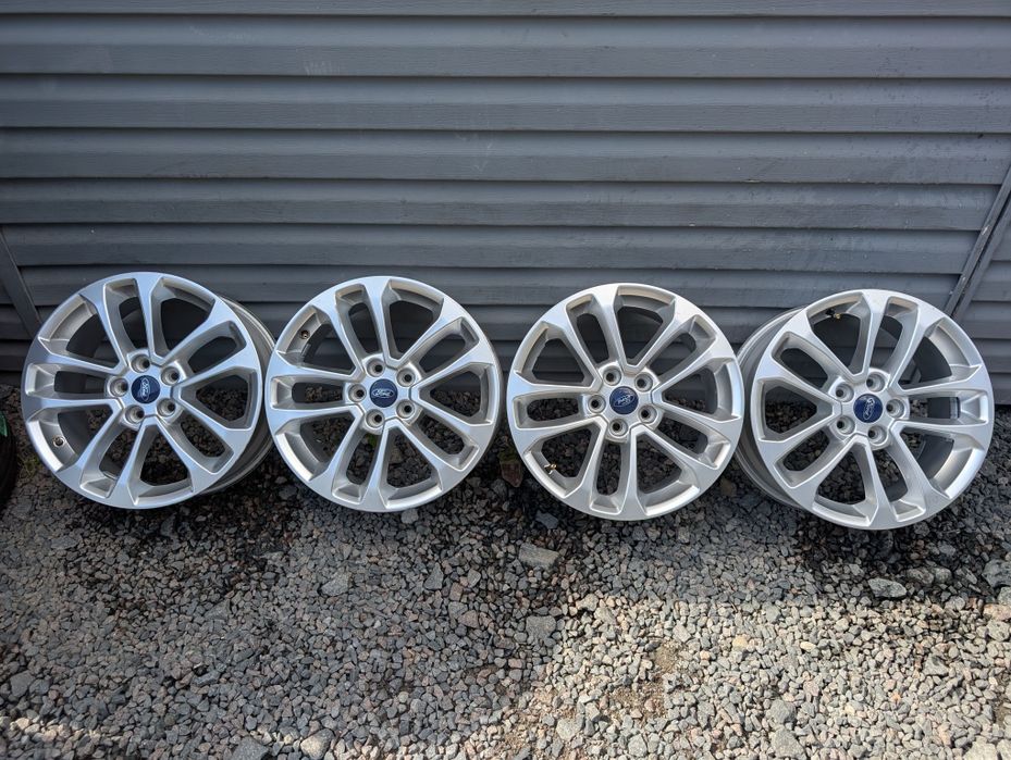 Комплект титанових дисків Ford Volvo 5/108 R17 5*108 17 Escape ET50