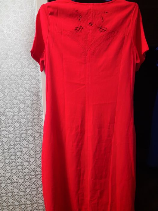 Плаття льон червоного кольору