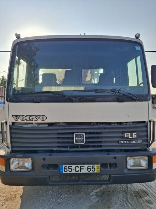 Volvo FL6 Intercooler, 15 Tons with Crane